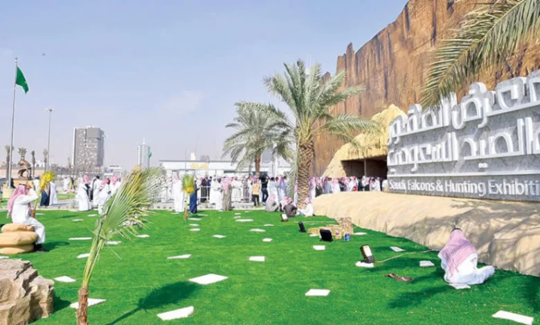 من هو مالك نادي الصقور السعودي ؟